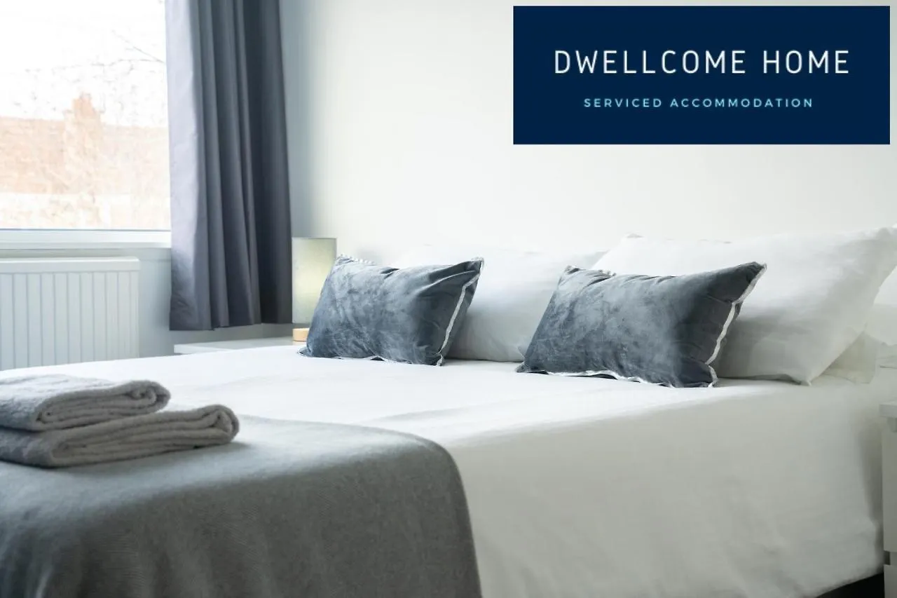 Semesterbostad Dwellcome Home Ltd 5 Double Bedroom 2 And A Half Bathroom Aberdeen House, Free Drive Parking, Garden, Fast Wifi, Lovely Quiet Street, Ideal For Long Term Contractor, Corporate Etc Stays - See Our Site For Assurance Storbritannien
